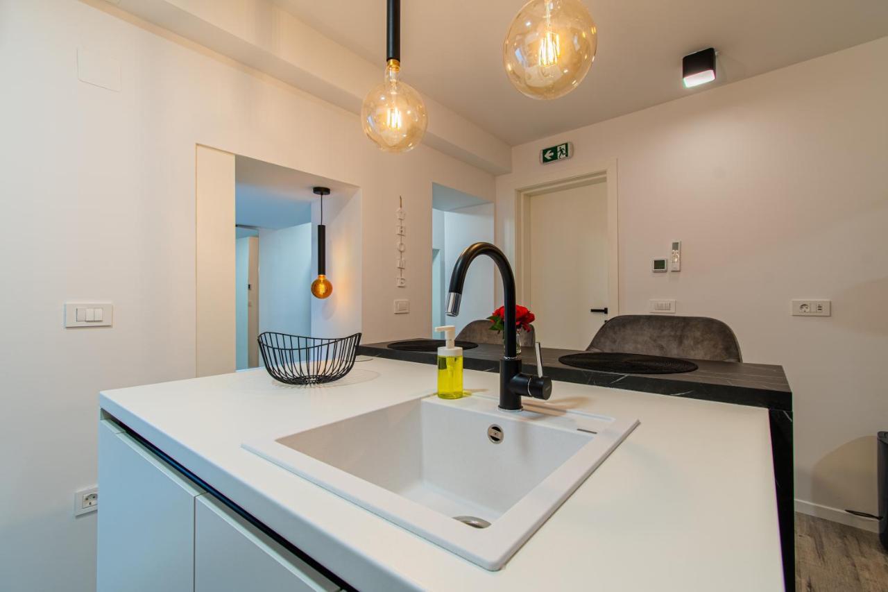 Flexible Selfcheckins 45 - Zagreb - New - Center Apartman Kültér fotó